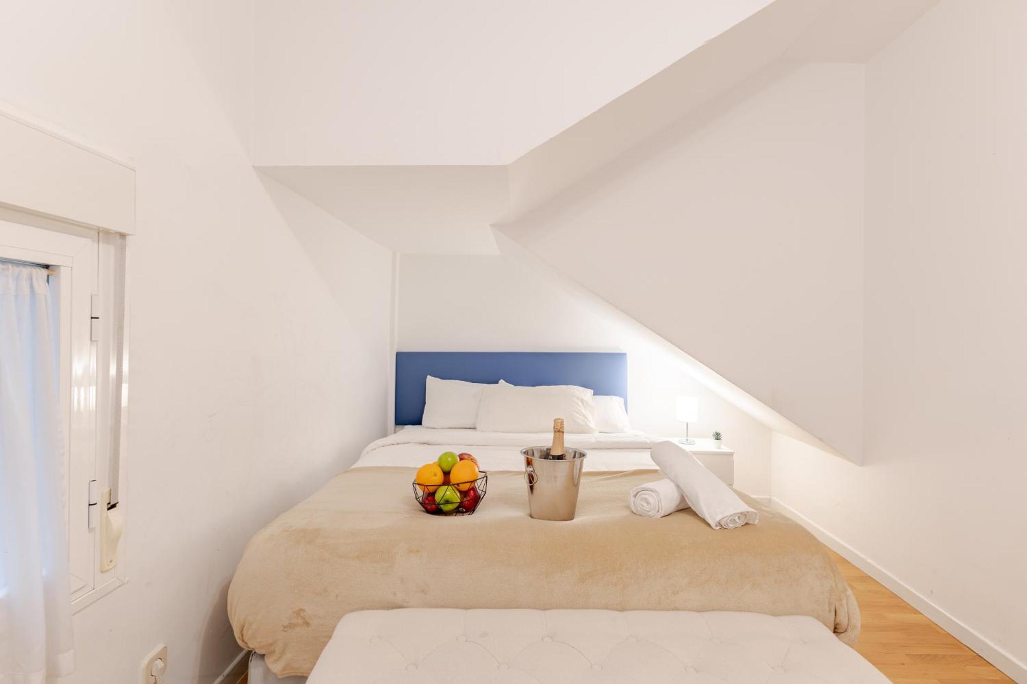 Mad Coco Aparts & Suites Centro Sol Madrid Dış mekan fotoğraf